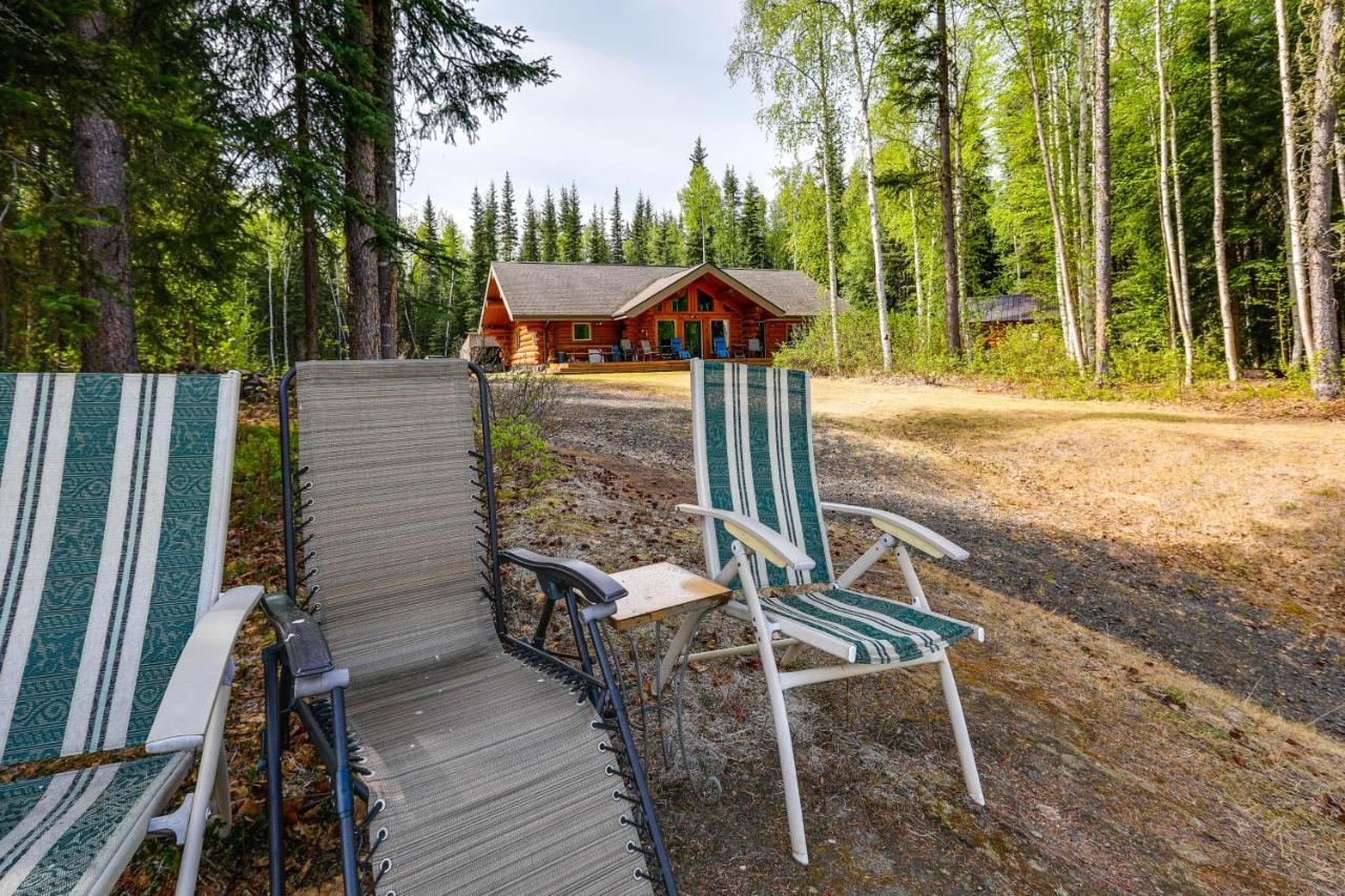 Riverside Log Cabin On-Site Aurora Viewing! North Pole 外观 照片