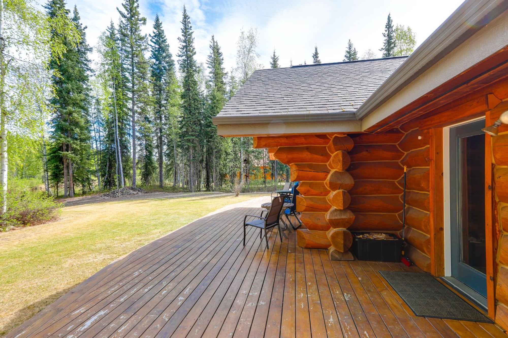 Riverside Log Cabin On-Site Aurora Viewing! North Pole 外观 照片